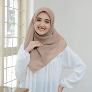 Bella Square – Hijab Segi Empat